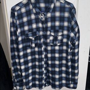 Eden & Olivia Blue and White Plaid Button-Up Shirt